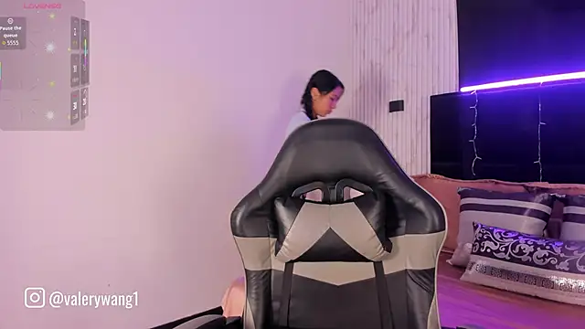 Valery wang online show from September 23, 2025, 11:39 am