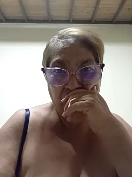 Snapshot of florecita69 chatting on March 5, 2026, 1:24 am florecita69 online show from March 5, 2026, 1:24 am