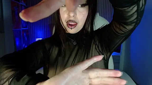 kittyhouse hs online show from March 19, 2025, 8:00 pm