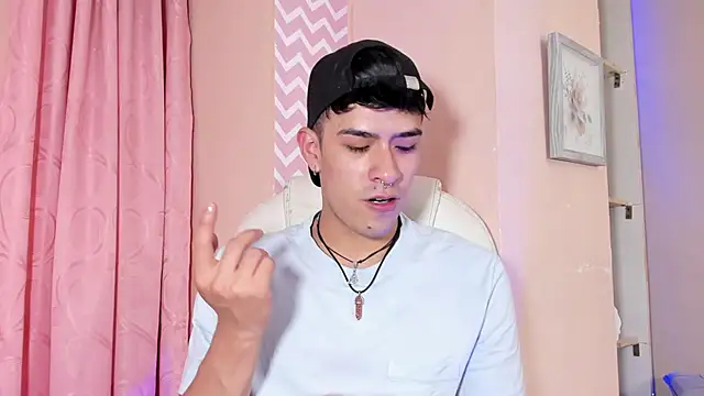 Snapshot of Ryan_Clark_ chatting on January 10, 2025, 7:32 pm Ryan Clark online show from January 10, 2025, 7:32 pm