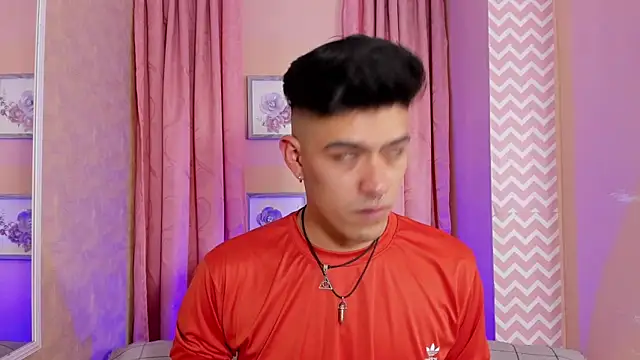 Snapshot of Ryan_Clark_ chatting on January 16, 2025, 5:33 pm Ryan Clark online show from January 16, 2025, 5:33 pm