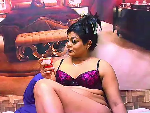 indianCherryPie online show from July 14, 2026, 10:21 am