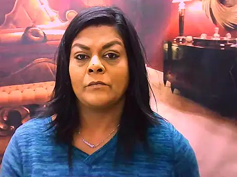 indianCherryPie online show from June 12, 2026, 5:27 am