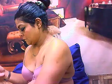 indianCherryPie online show from June 19, 2026, 6:14 pm
