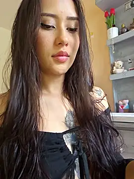 Snapshot of Selena_blake chatting on March 16, 2026, 8:11 pm Selena blake online show from March 16, 2026, 8:11 pm