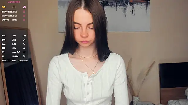 MaryJacksoon online show from July 24, 2026, 7:59 am