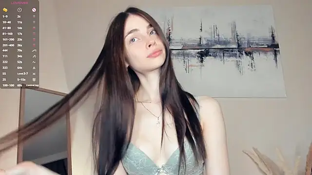 MaryJacksoon online show from July 12, 2026, 7:53 am