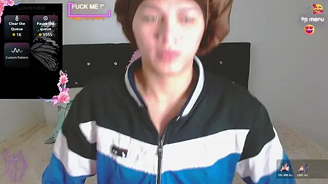 giuliana andrade online show from December 3, 2025, 1:28 am