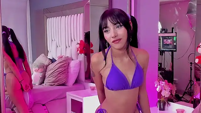 Kitty Eliffe online show from March 22, 2025, 10:37 pm