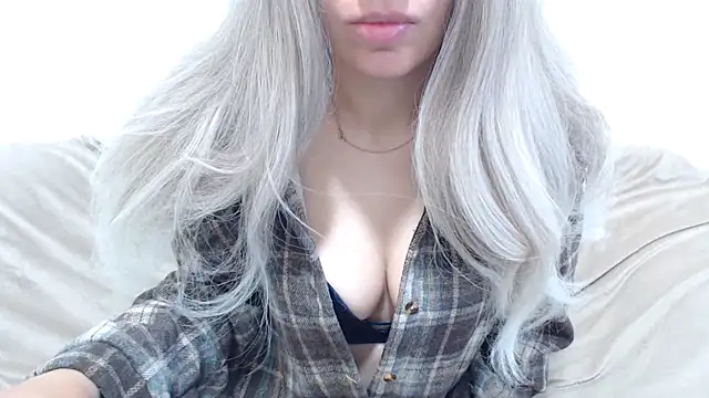  kitty Rose  online show from May 3, 2026, 2:49 am