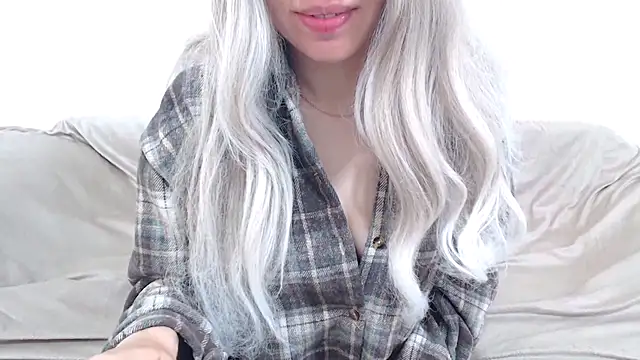  kitty Rose  online show from May 6, 2026, 3:10 am