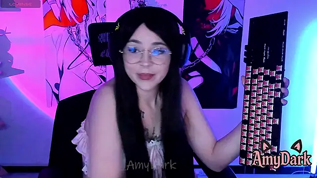  AmyDark online show from May 6, 2026, 12:36 am