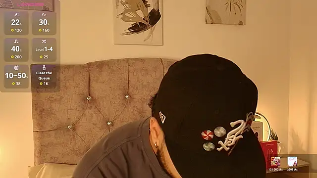 Snapshot of Amadeo_Wild chatting on April 21, 2026, 4:08 am Amadeo Wild online show from April 21, 2026, 4:08 am
