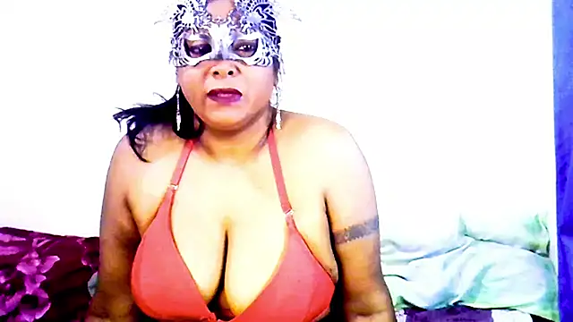 Mysterylady143 online show from June 27, 2026, 6:14 pm