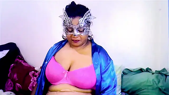 Mysterylady143 online show from July 14, 2026, 5:52 pm
