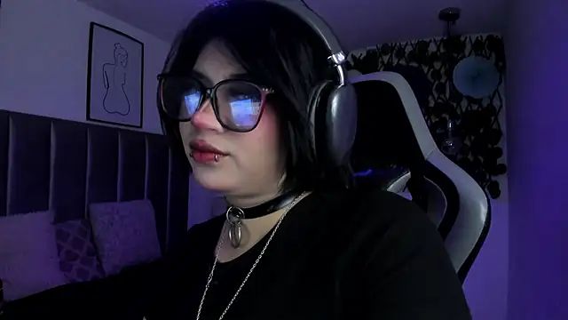 Kitty Gang online show from June 27, 2026, 6:36 pm