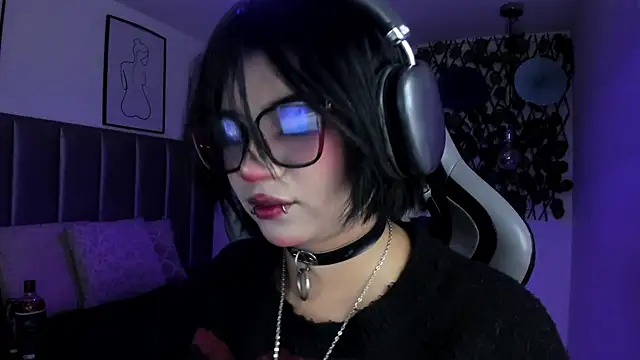 Kitty Gang online show from July 2, 2026, 1:06 am