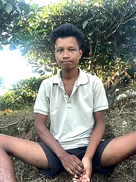 ShroveRising online show from September 27, 2025, 10:43 am