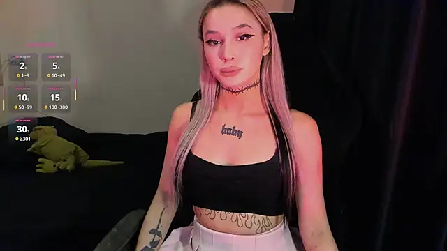 MilaAsh online show from February 13, 2026, 2:39 pm