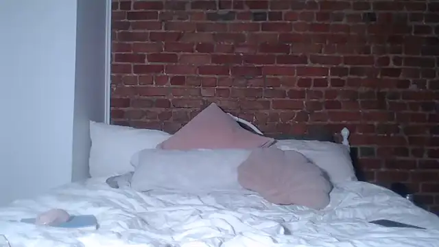 MaeDaybaby online show from February 22, 2025, 7:36 pm