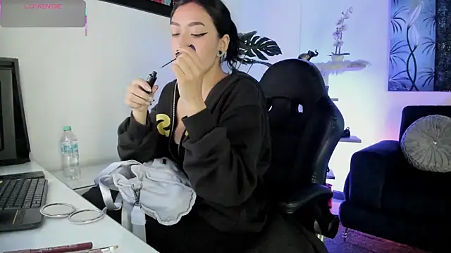 BaphyBaby online show from March 20, 2026, 11:44 am