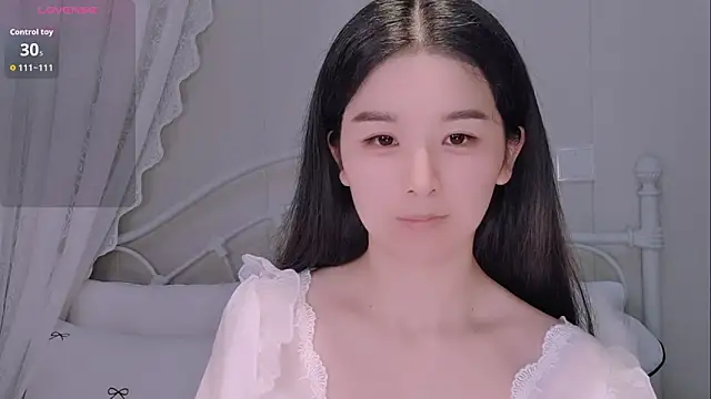 Snapshot of BingLin- chatting on May 17, 2026, 6:52 pm BingLin- online show from May 17, 2026, 6:52 pm