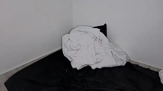 soysara15 online show from February 14, 2026, 5:02 pm