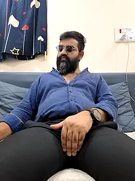 Fun Guuy online show from April 23, 2026, 3:57 am