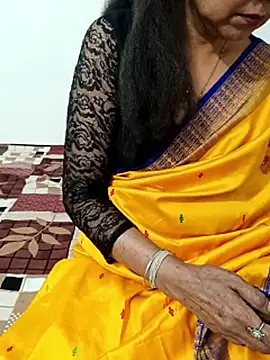 Snapshot of Saroj-Shah chatting on March 19, 2026, 6:19 pm Saroj-Shah online show from March 19, 2026, 6:19 pm