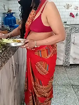 Snapshot of Saroj-Shah chatting on February 20, 2026, 6:19 am Saroj-Shah online show from February 20, 2026, 6:19 am