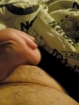 Snapshot of anderssonskuk chatting on October 17, 2025, 7:59 pm anderssonskuk online show from October 17, 2025, 7:59 pm