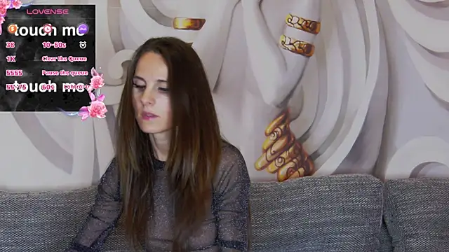 hailey peach online show from October 16, 2025, 4:59 pm