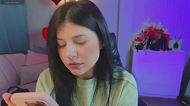 Snapshot of Jenna_Adams_ chatting on March 21, 2026, 12:01 am Jenna Adams online show from March 21, 2026, 12:01 am