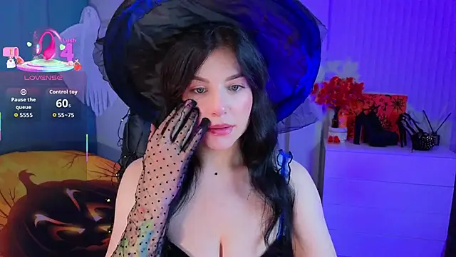 Snapshot of Jenna_Adams_ chatting on October 25, 2025, 12:43 am Jenna Adams online show from October 25, 2025, 12:43 am