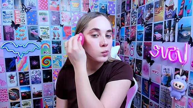 Snapshot of MiaMilas chatting on March 30, 2026, 2:40 pm MiaMilas online show from March 30, 2026, 2:40 pm