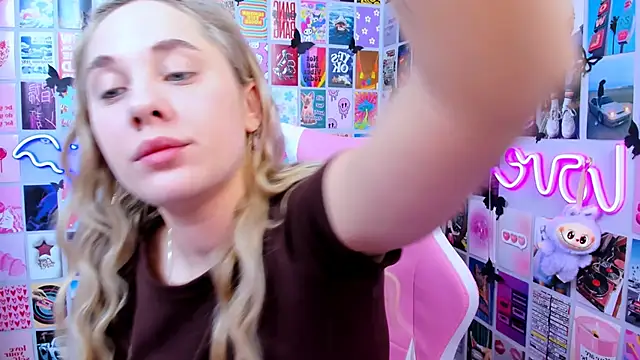 Snapshot of MiaMilas chatting on January 9, 2026, 8:54 am MiaMilas online show from January 9, 2026, 8:54 am