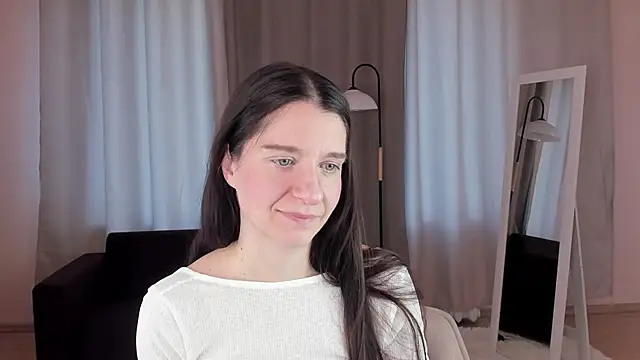 helentasty online show from September 9, 2025, 2:10 am