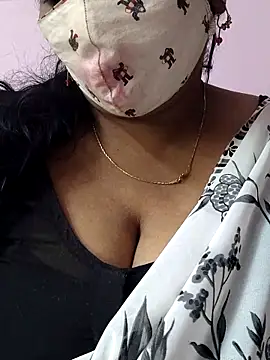 mallu-sumi online show from November 20, 2025, 5:08 am