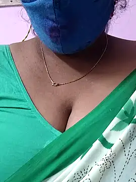 mallu-sumi online show from November 27, 2025, 11:10 am