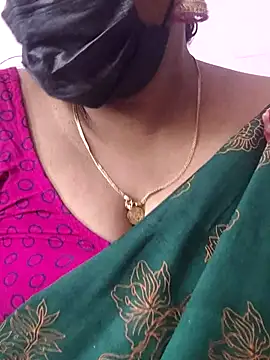 mallu-sumi online show from May 2, 2026, 9:47 am