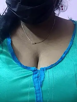 mallu-sumi online show from January 9, 2026, 2:29 am