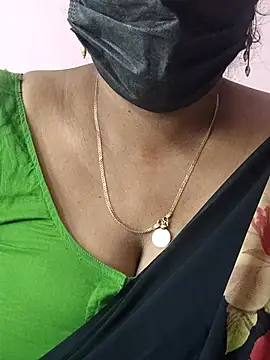 mallu-sumi online show from May 1, 2026, 9:14 am