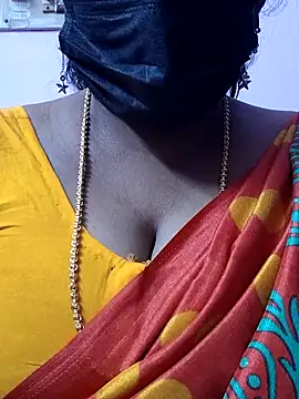 mallu-sumi online show from March 18, 2026, 9:15 pm