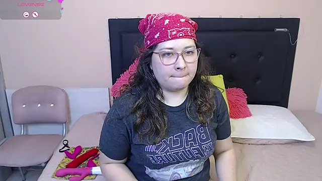 Snapshot of May_Carlier chatting on February 11, 2025, 1:52 am May Carlier online show from February 11, 2025, 1:52 am