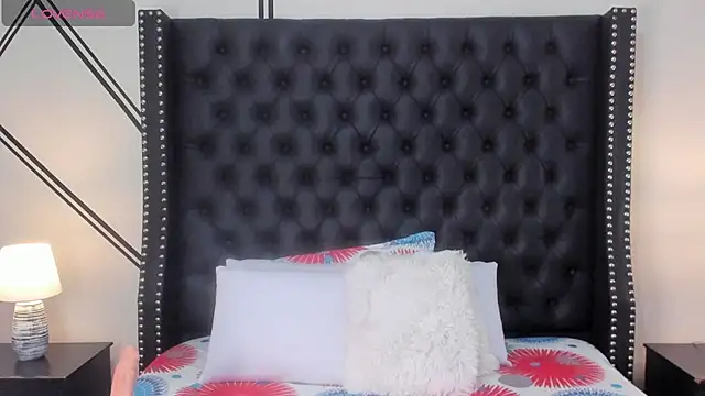 Krystal cambell1 online show from September 12, 2025, 7:35 pm