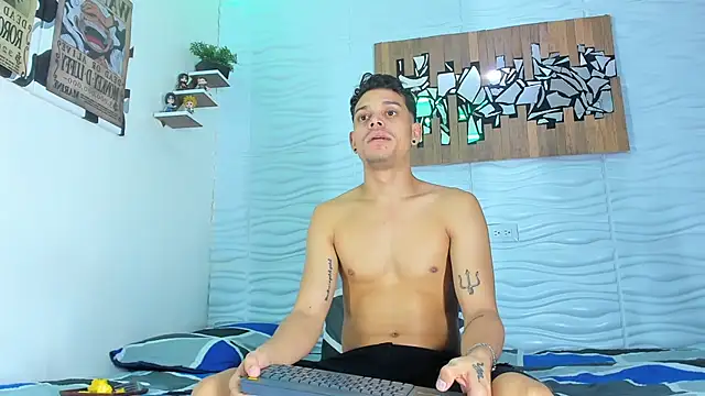 Friendsofeverything  online show from September 28, 2025, 12:50 am