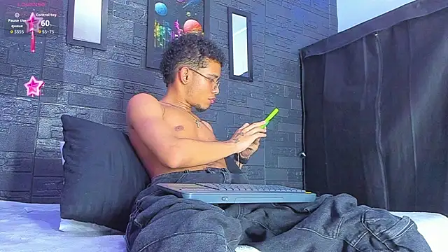 Romancartier 1 online show from September 9, 2025, 6:23 am