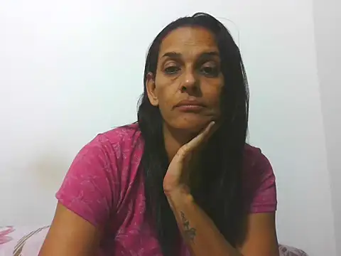 Snapshot of latinbrunettet chatting on January 7, 2026, 1:16 pm latinbrunettet online show from January 7, 2026, 1:16 pm