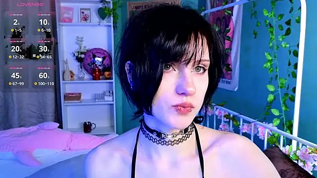 dark vamp  online show from December 2, 2025, 3:58 pm