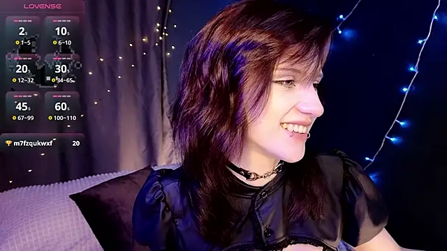 dark vamp  online show from December 20, 2025, 5:49 pm